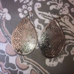 Silver Earrings 💓